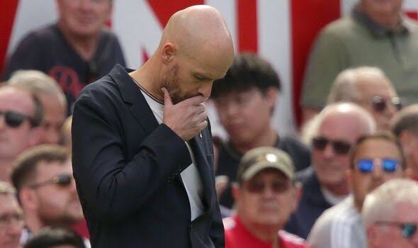 Man Untd lose first trophy of the season to City.