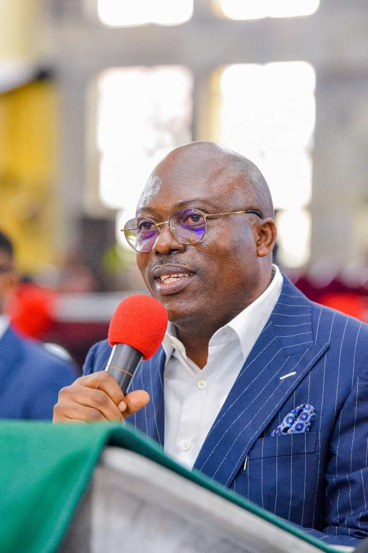 Gov. Fubara attends in grand style, re-dedication service for the commencement of the 2024/2025 legal year at St. Paul’s Cathedral, Diobu, Port Harcourt