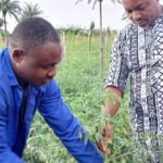 ITU COUNCIL BOSS VISITS ANTIA’S FARM, DONATES INPUTS