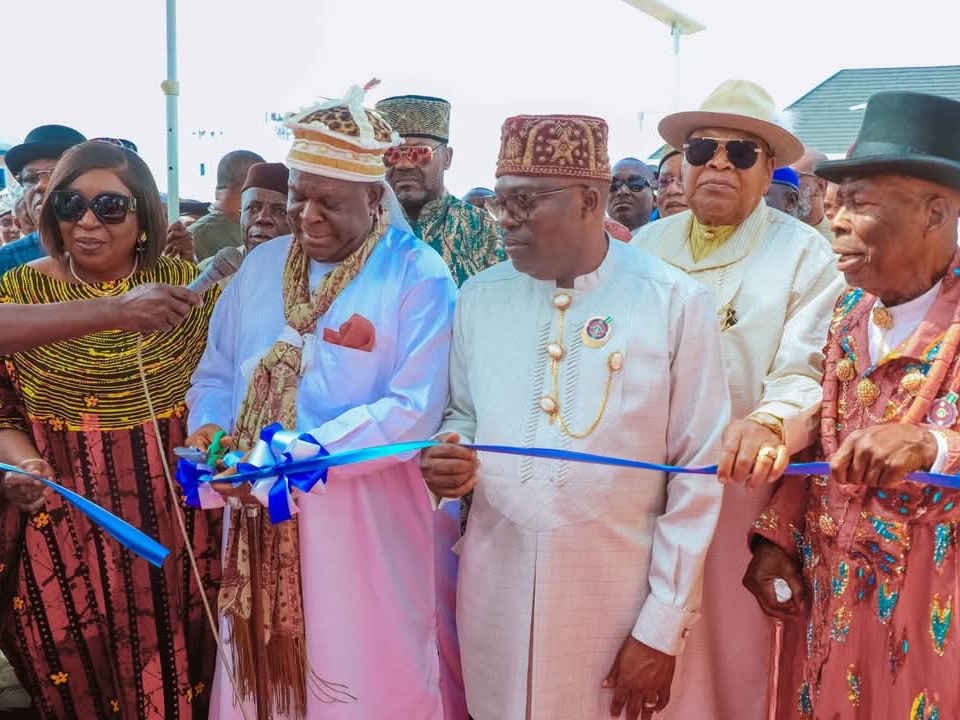 Governor of Rivers State Commissions New Palace of HRM Chike Worlu Wodo, Honoring Cultural Heritage and Traditional Leadership