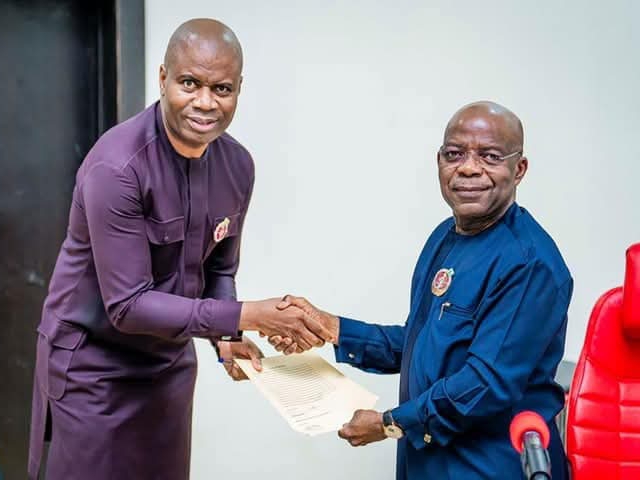 ABIA STATE GOVERNOR APPOINTS NON-INDIGENE AS HEAD OF SERVICE